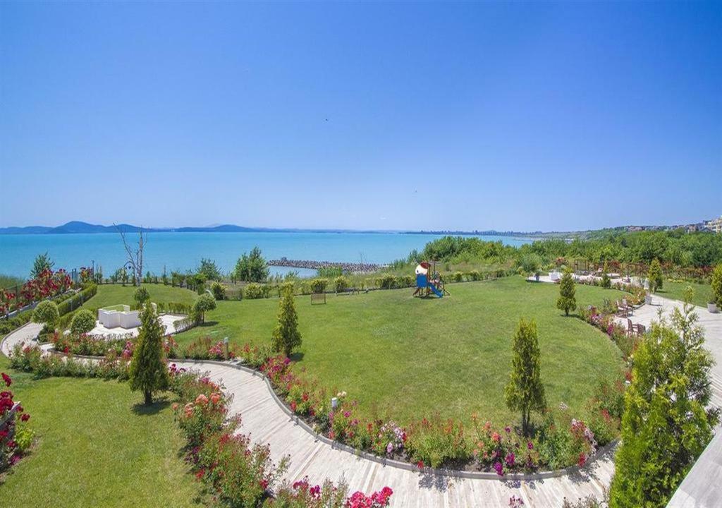 Studio In Diamond Beach Burgas Exteriör bild